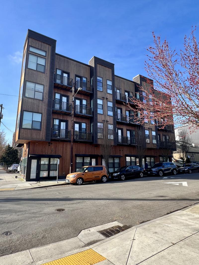 Top Tier Commercial Window Cleaning Performed in Downtown Portland Oregon 