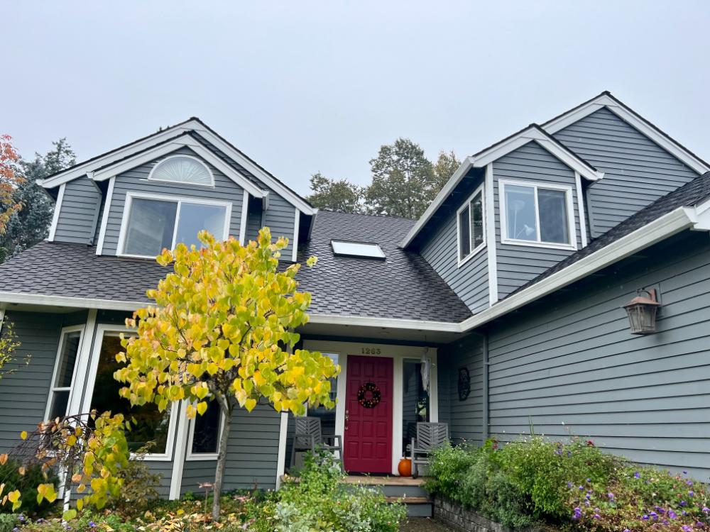 Window and gutter cleaning in beaverton or cover photo